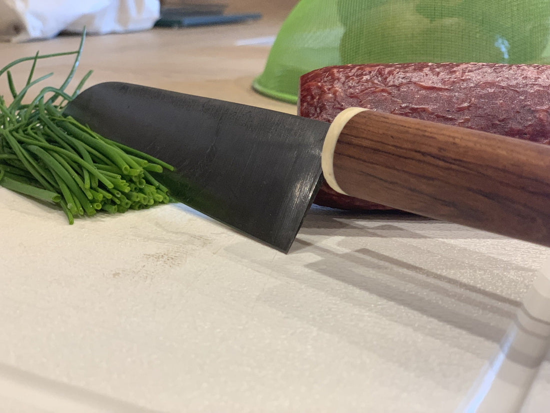 Küchenmesser richtig pflegen und schärfen