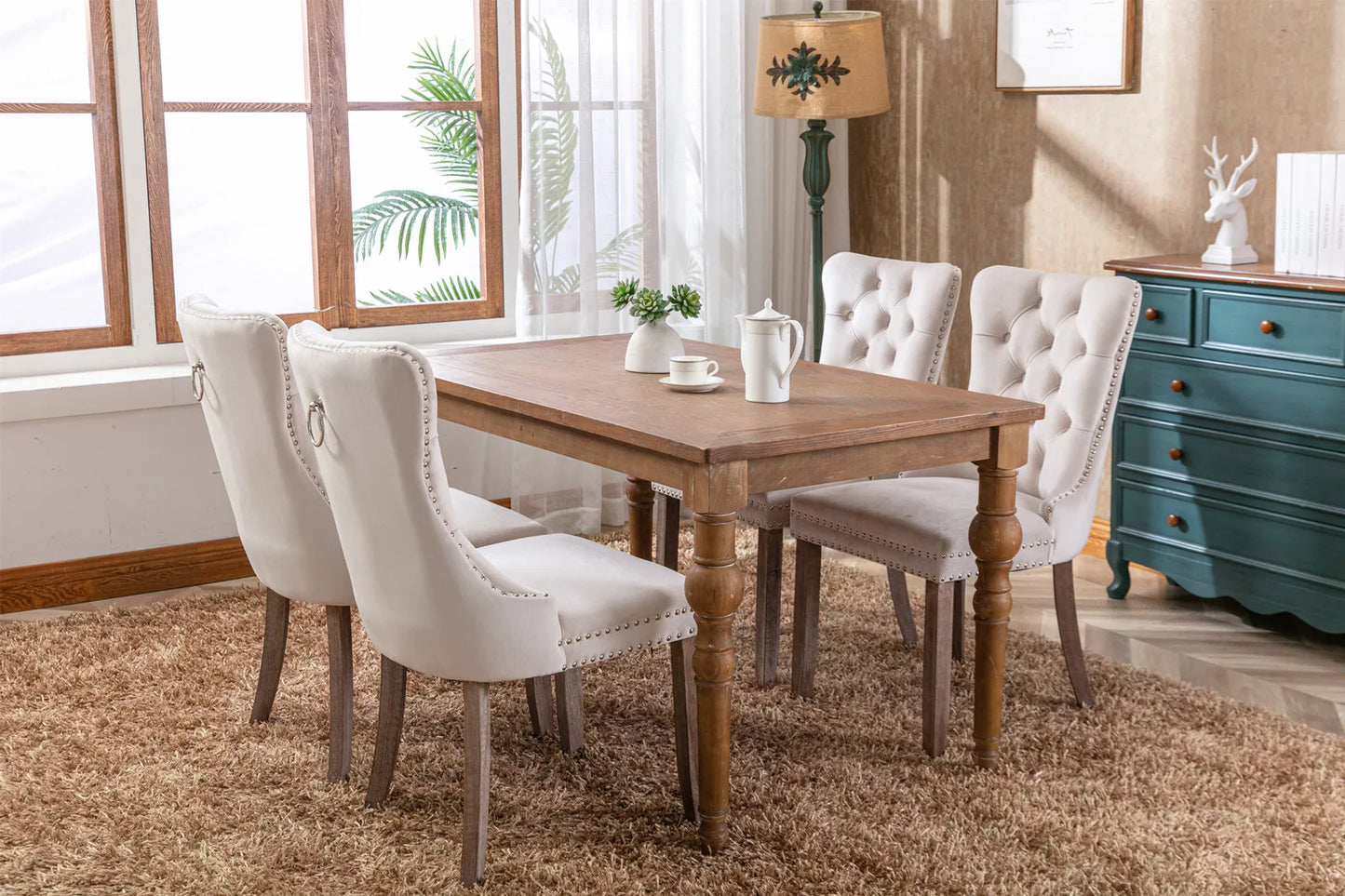 Esszimmerstuhl 2er Set Beige – Modernes Samt Polsterstuhl Set mit Nietenverzierung, Knopfung & Holzbeinen