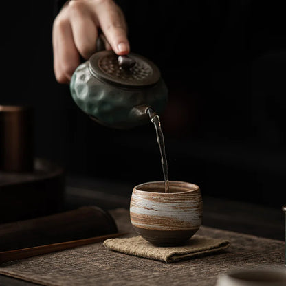Handgemalte Keramik Teeschale – Traditionelle Asiatische Matcha Schale für Teezeremonie