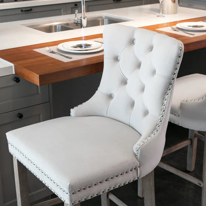 Moderne Samt Barhocker 2er Set mit Nietendekor – Elegante Tresenstühle aus Massivholz