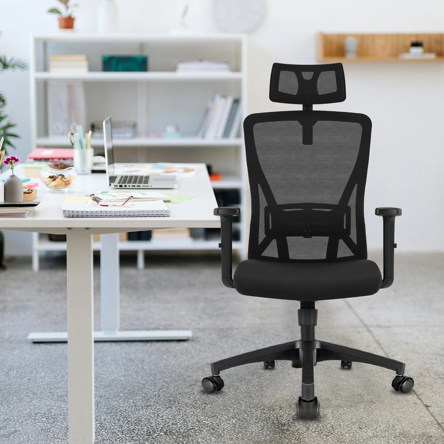 Buerostuhl Ergonomisch Schwarz – Verstellbarer Netz Drehstuhl mit Armlehnen, Kopfstuetze & Rollen bis 150kg