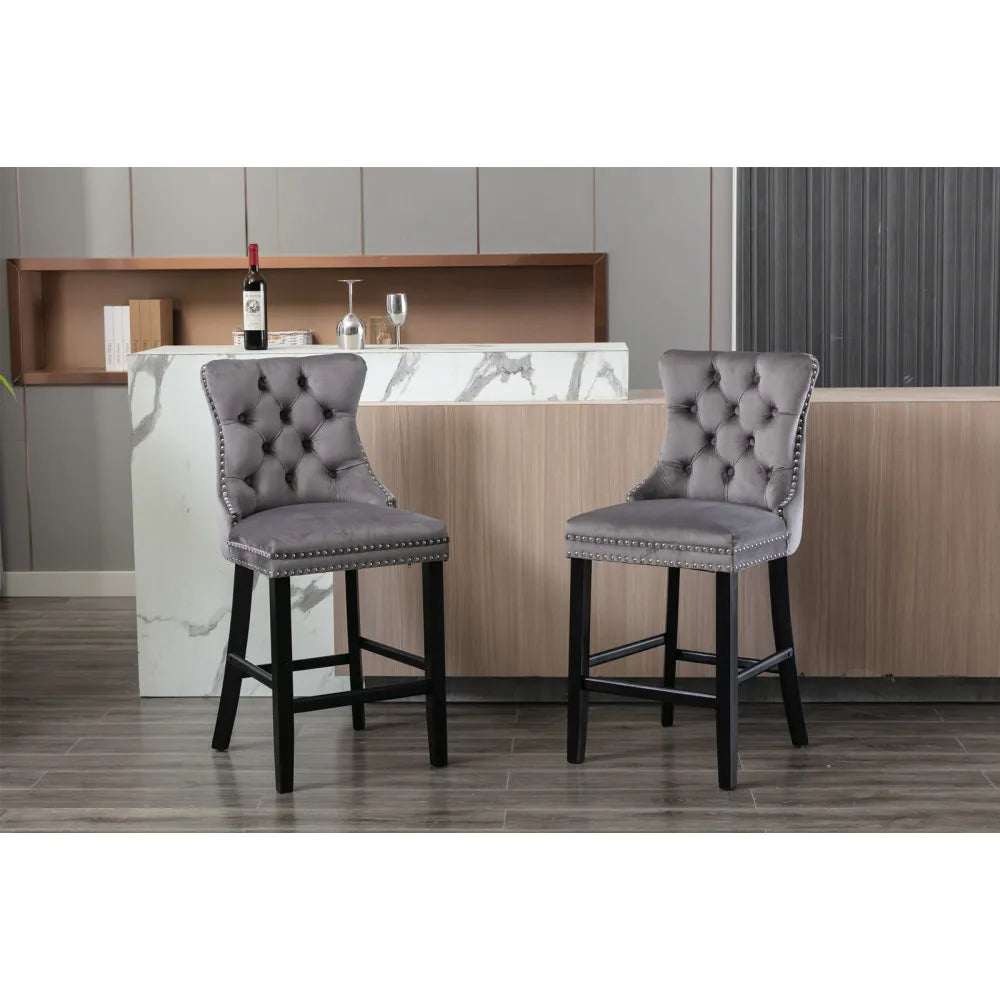 Moderne Samt Barhocker 2er Set mit Nietendekor – Elegante Tresenstühle aus Massivholz