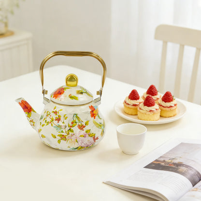 Klassische Enamel Teekanne Blumenmuster 1,5L – Emaillierte Teekanne mit Goldgriff