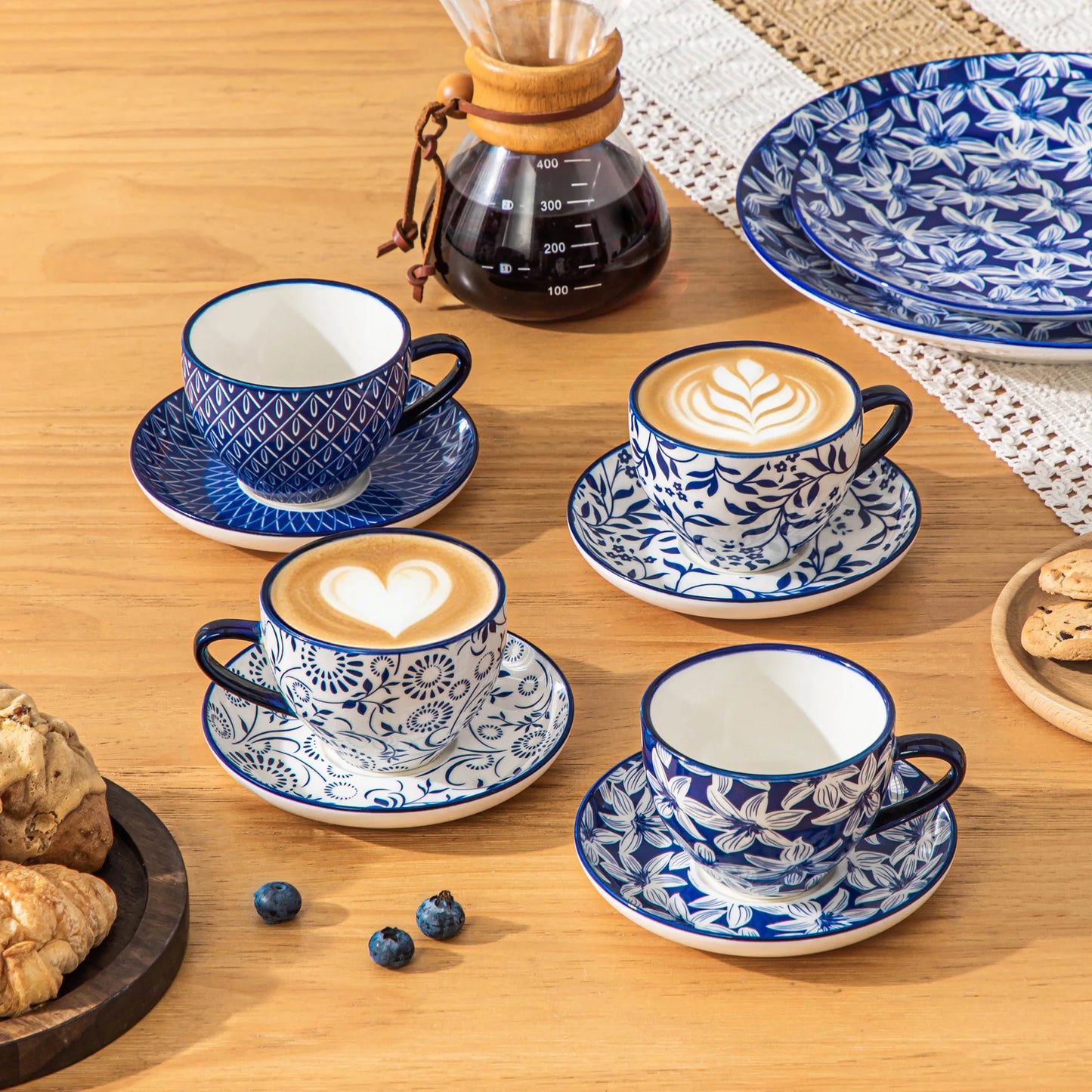 Keramik Tassen Set 4-teilig Blau – Elegante Cappuccinotassen mit Untertassen