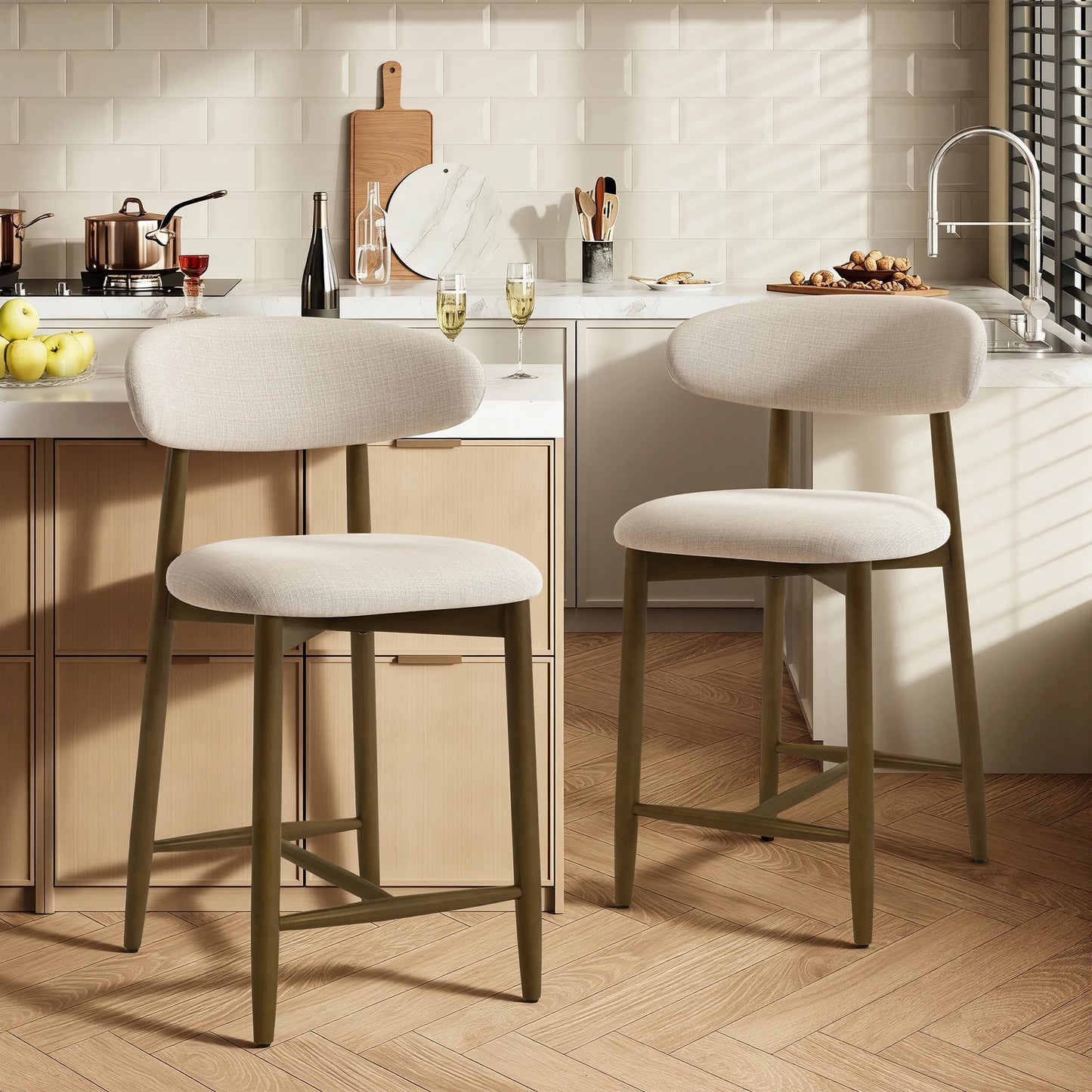 Barhocker 2er Set 64cm – Ergonomischer Polsterstuhl im Holzdesign fuer Kuecheninsel & Bar